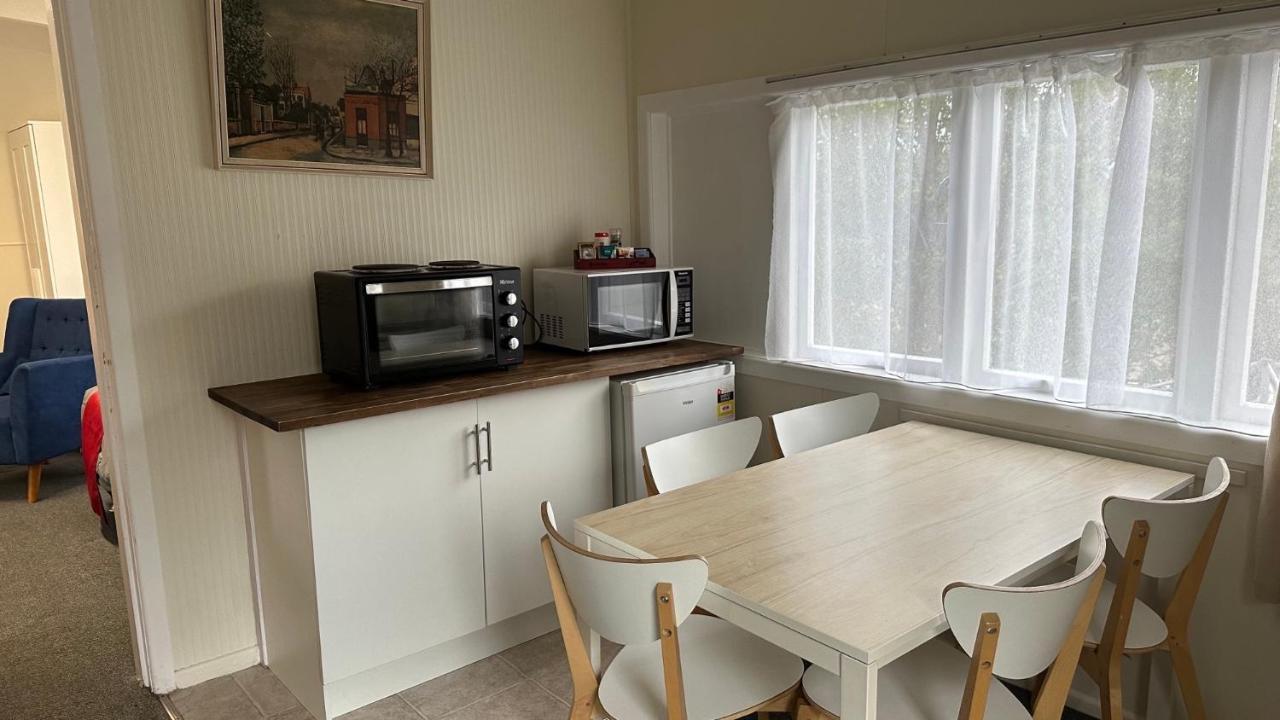 Touchwood Motor Inn & Inner City Camping Ground Auckland Esterno foto